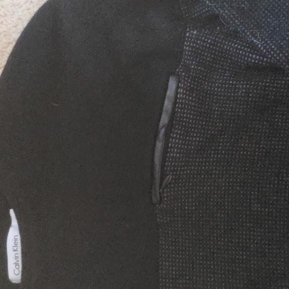 Calvin Klein Mens Sweatshirt $16 OBO - Picture 4 of 6